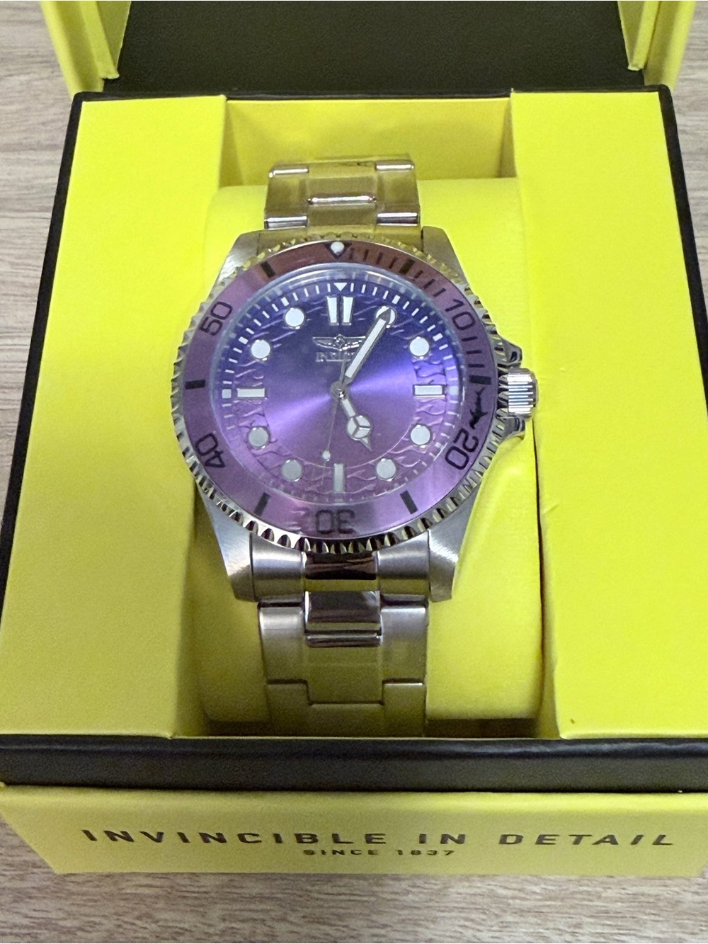 Invicta Pro Diver Men's Steel Watch 43mm with Purple Dial -